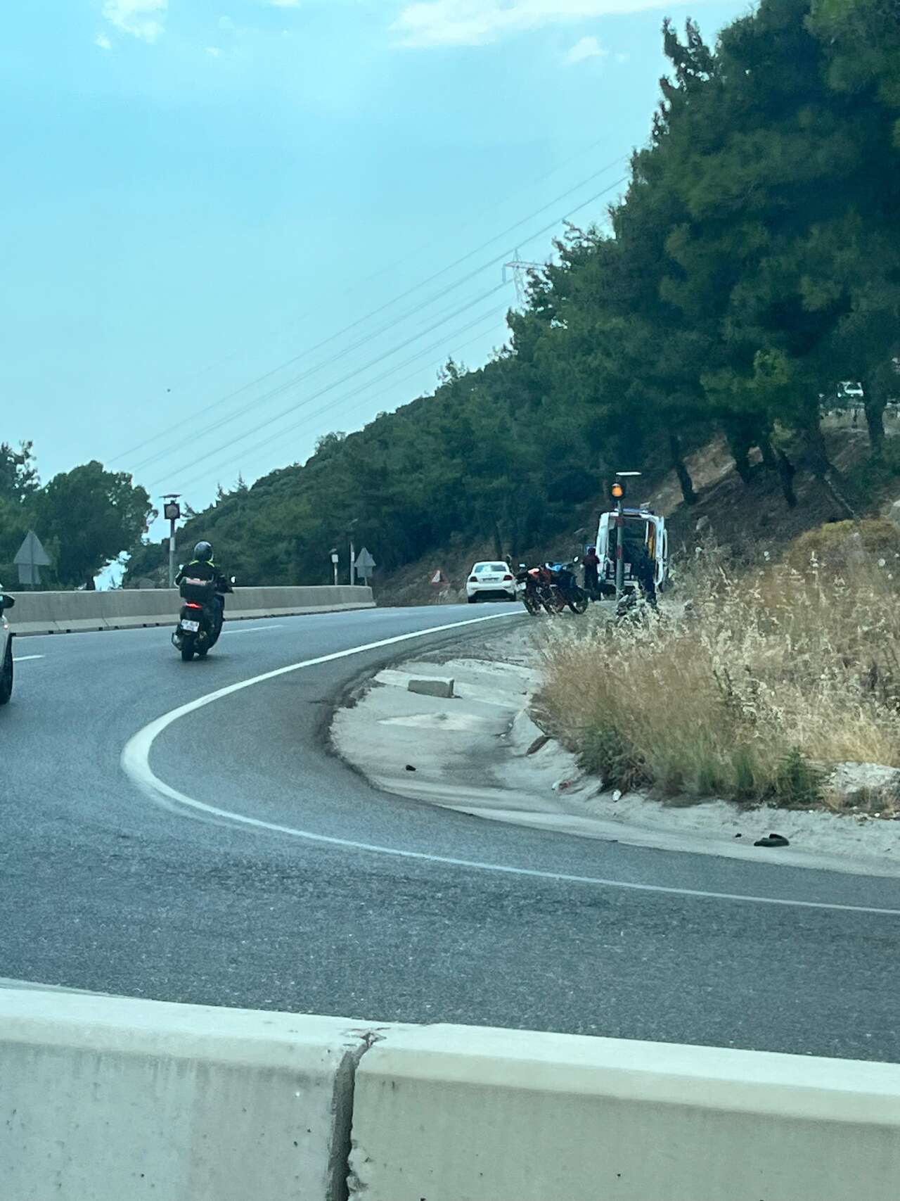 Sakar Geçidi'nde Motosiklet Kazası: Sürücü Hafif Yaralandı 3